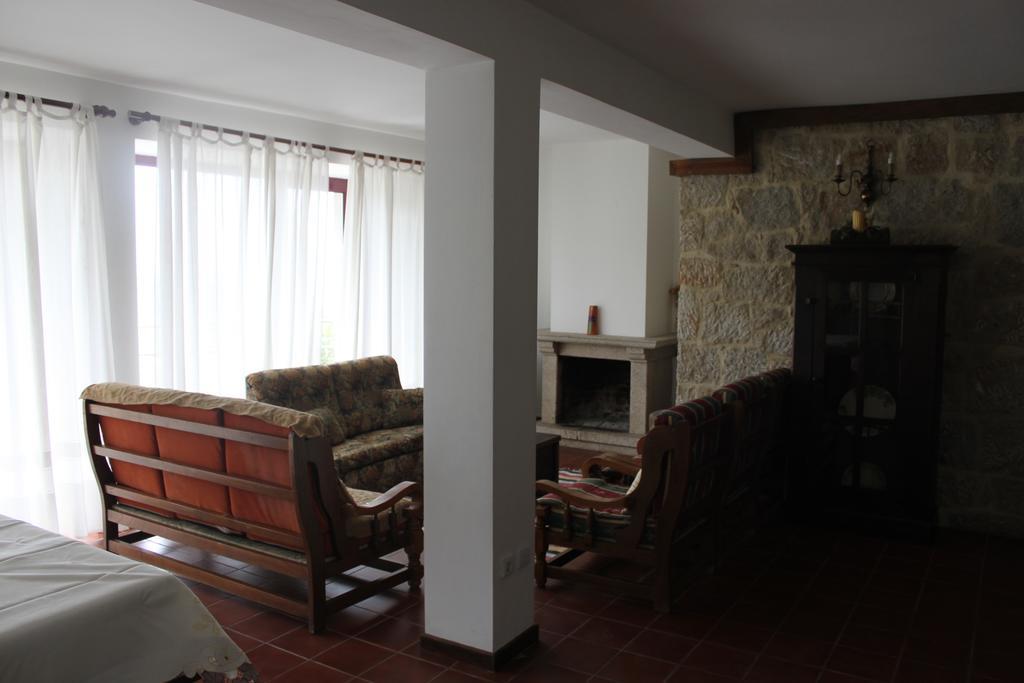 Villa Casas Do Corvo Ventosa  Habitación foto
